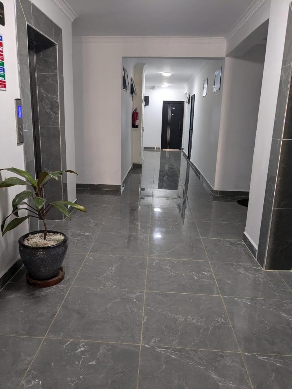 अपार्टमेंट South B Near Airport Nairobi